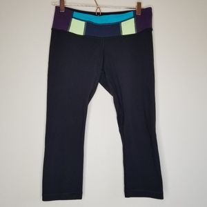 Lululemon capri workout pants size 8 (f)